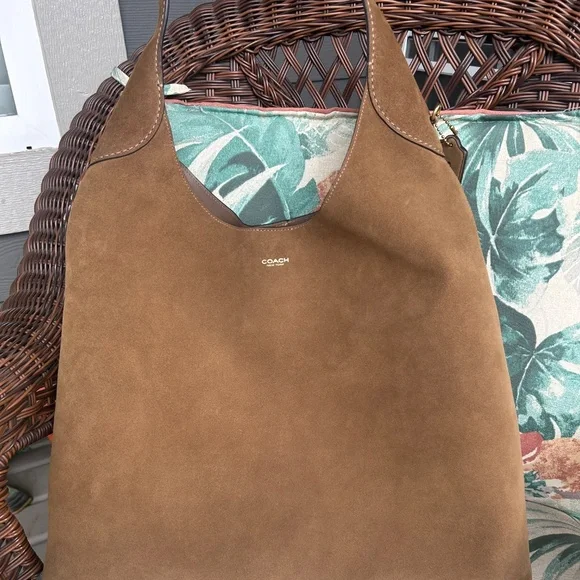 COACH Brooklyn 39 - SOLD - Picture 3 of 11